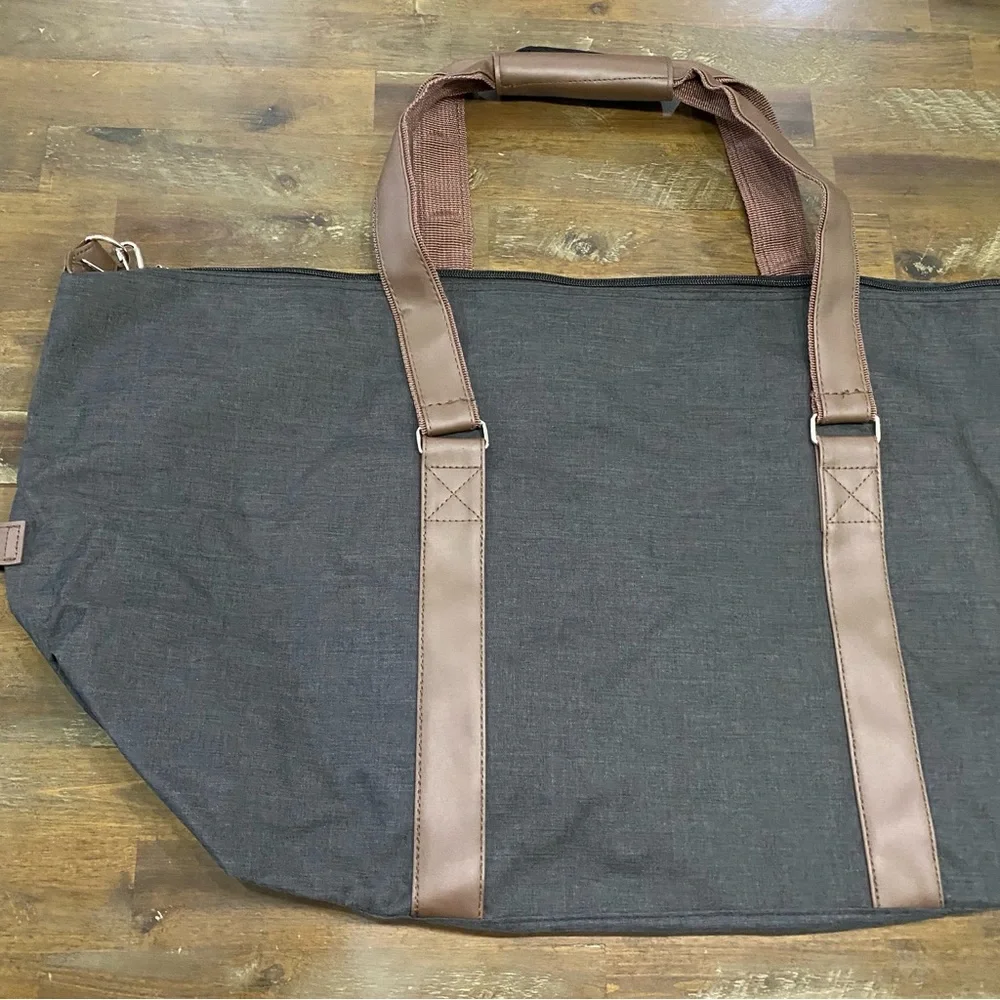 Bella Russo unisex large messenger / duffel bag for carryon gray with tan trim